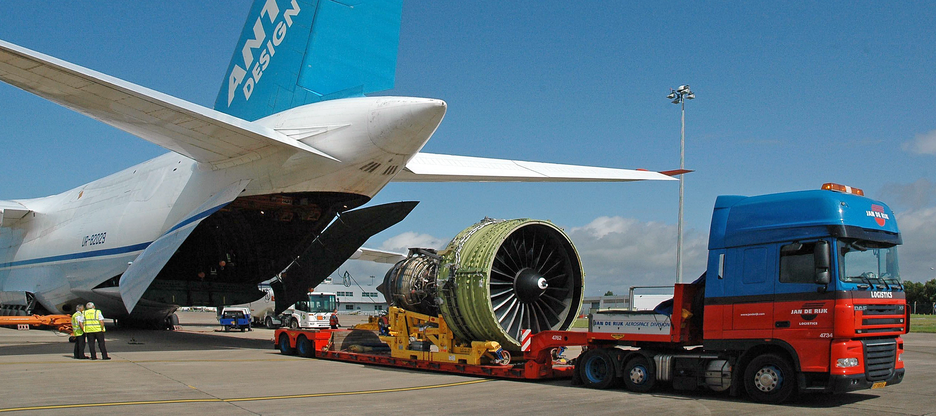 DAF-and-Aircargo-DIAM-01-2017-01
